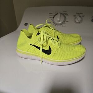 Nike Free Flyknit